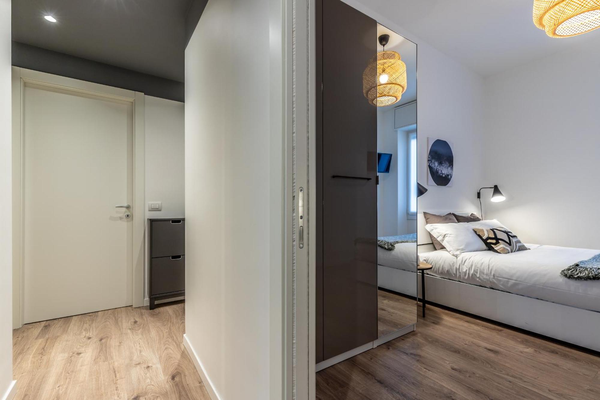 Stayeasy Quadronno33 - 3 Bedrooms, 2 Baths - Duomo Walking Distance Milão Exterior foto