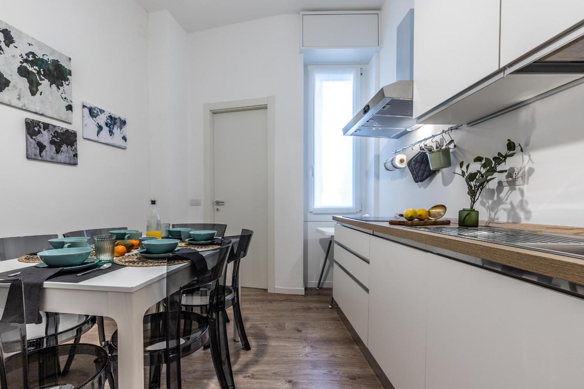 Stayeasy Quadronno33 - 3 Bedrooms, 2 Baths - Duomo Walking Distance Milão Exterior foto